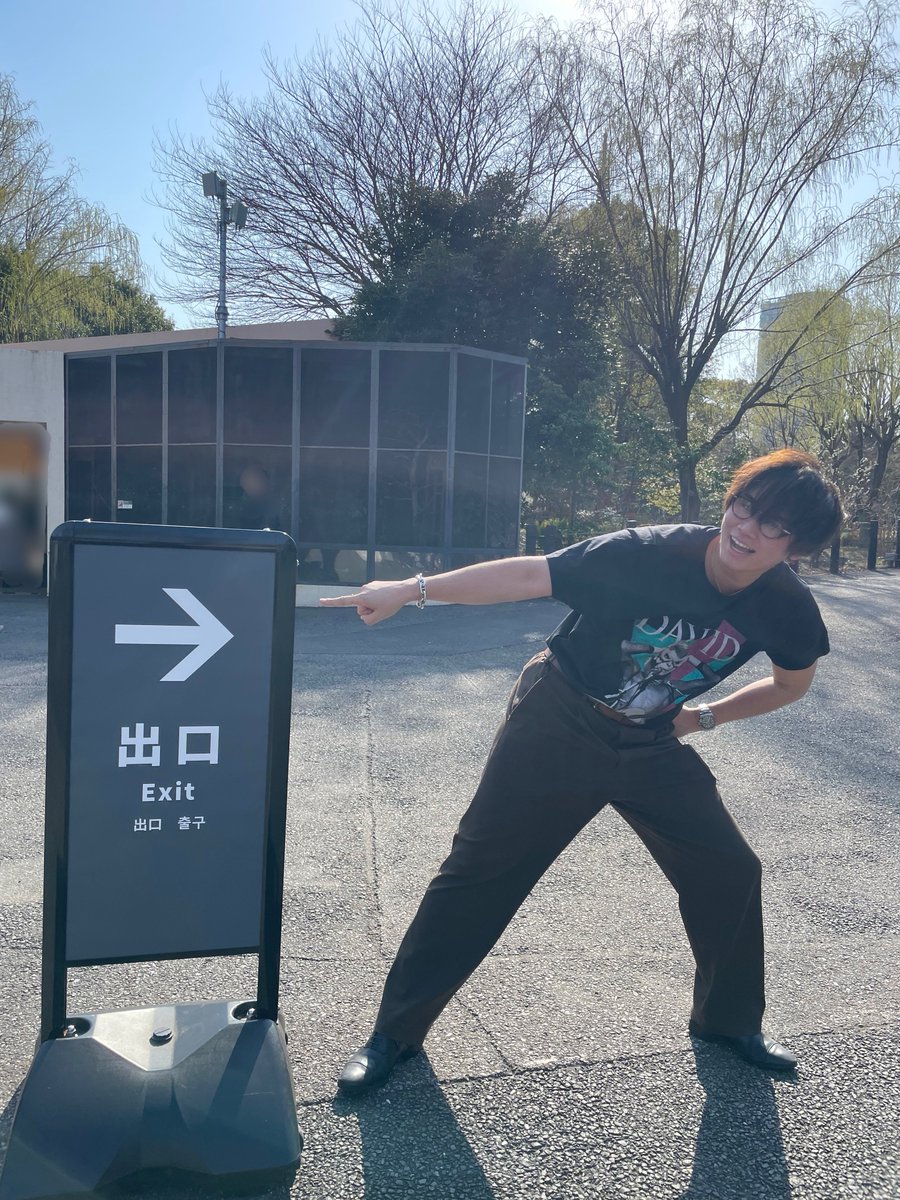 乗っ取られたメイシー: 名門百貨店の内乱　イザドア・バーマッシュ Mash & friends go to Beach after defeating Innocent Zero || Mashle