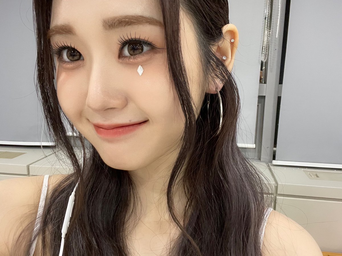 tribe_japan's tweet photo. [#ミレ 🐶]
最近ハマった横長セルカ📸💕

#트라이비 #TRI_BE #미레  #MiRe https://t.co/7ODLzsx787