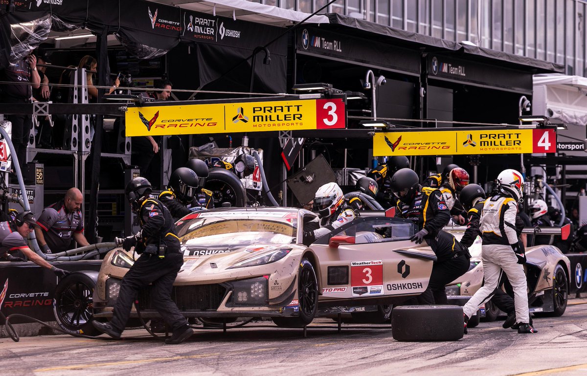 Otras 12h de Sebring para olvidar… Enormes @CorvetteRacing @AlexanderSims @dani_juncadella 👏🏻 Una pena, pintaba muy bien hasta los últimos 5min 😔 Unfortunately another #Sebring12 to forget… Great job Alex, Dani & @PrattMillerMS / @TeamChevy 👏🏻 It looked very good for 11h55min