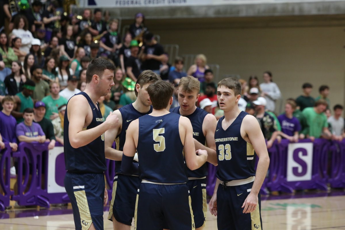 Men's Basketball's season comes to a close as they fall in the Round of 32 to (1) College of Idaho 74-62.

cugoldeneagles.com/news/2024/3/17…

#TogetherweSOAR