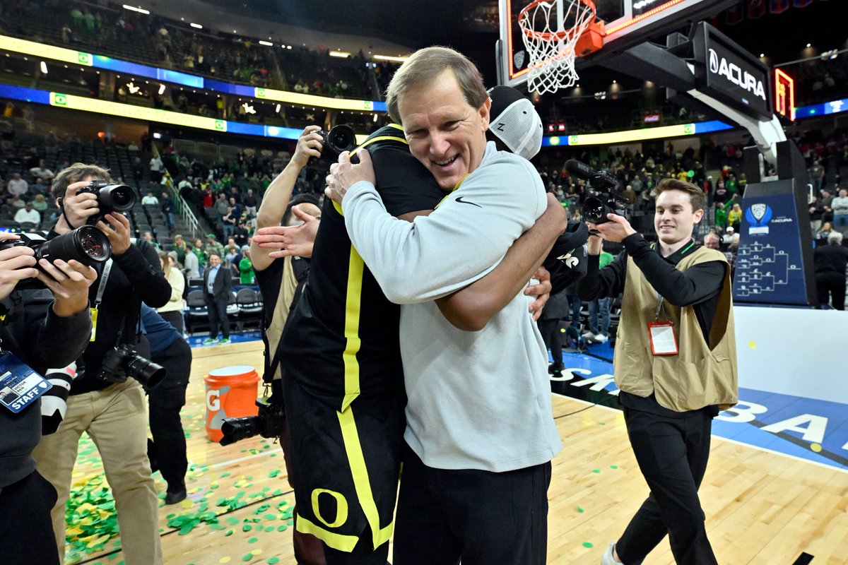 I've covered Oregon basketball since Dana Altman arrived at Oregon. I've seen a lot of unreal turnarounds in those previous 13 years. Oregon getting to the 2nd round of the NCAA Tournament with Joe Young and a bunch of freshmen in 2015 was the biggest shocker. This year, the best…