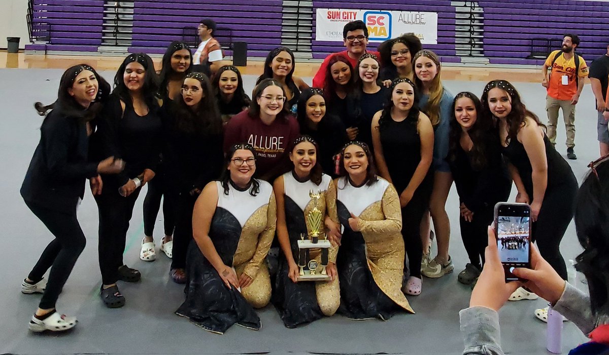 loopyloops_915 tweet picture