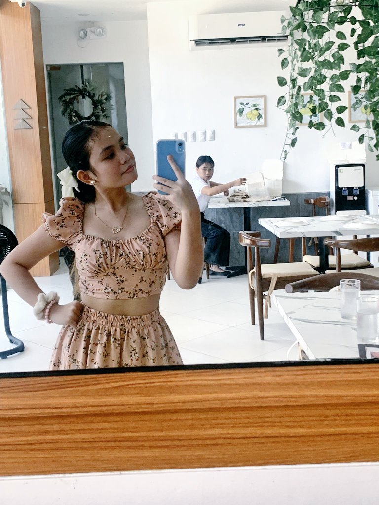 DalRenjness's tweet photo. HAPPY 18TH BIRTHDAY, BUNSO!
 Lovelove Ate no matter what. 🫶😘❤️🎂🎉🎈✨ https://t.co/o59Q30EJ1c