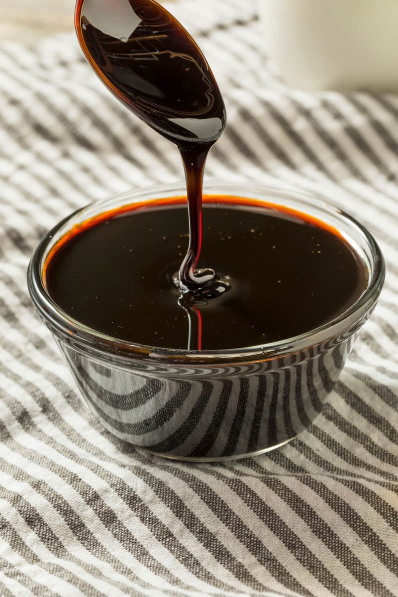 FoodNutrition_1's tweet photo. Black Molasses is a rich source of iron and can benefit the body in numerous ways including relieving constipation, helping treat anemia, and supporting bone and hair health. https://t.co/XctoTkkEsK