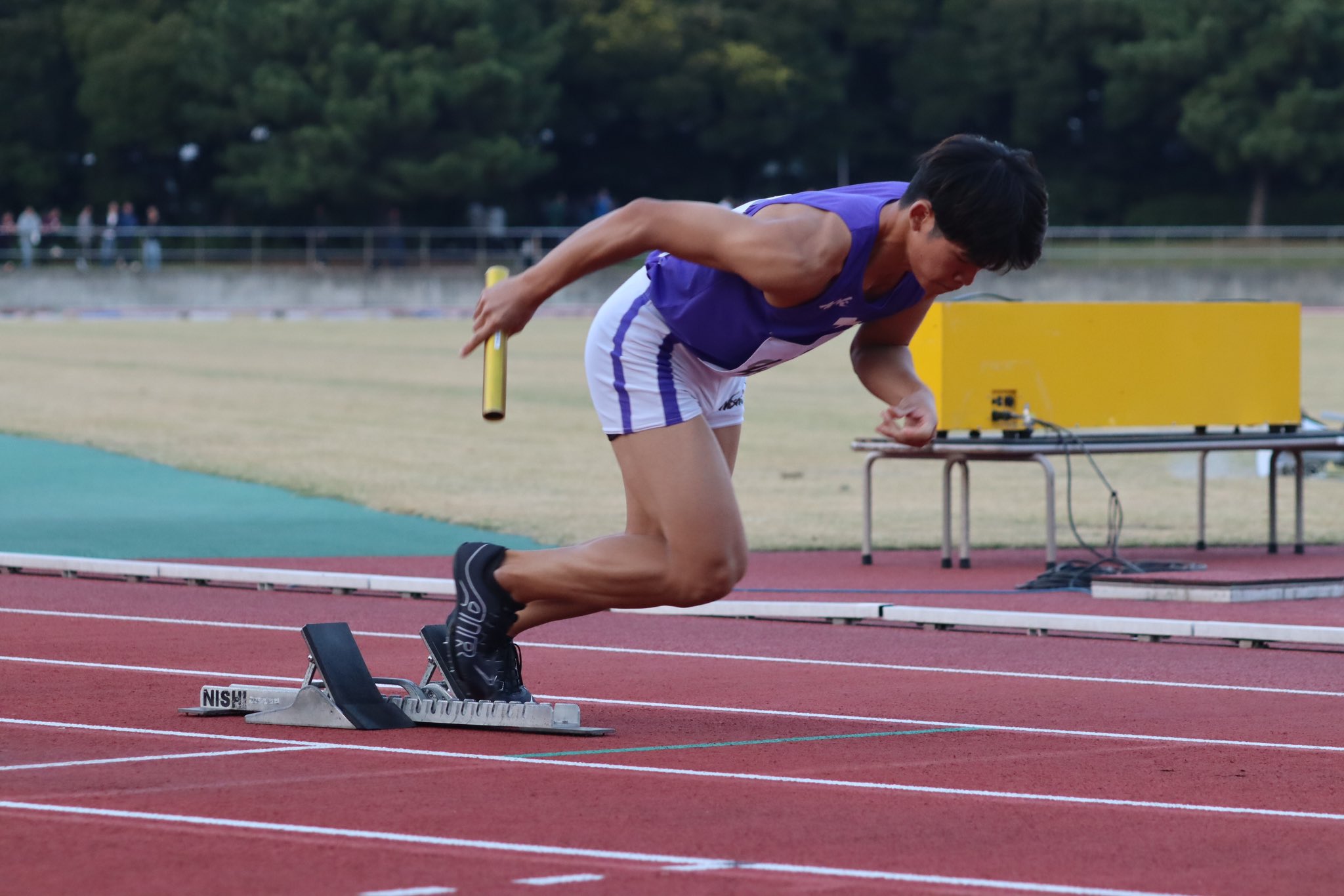 陸上茨城強化指定ウィンドブレーカー とどい