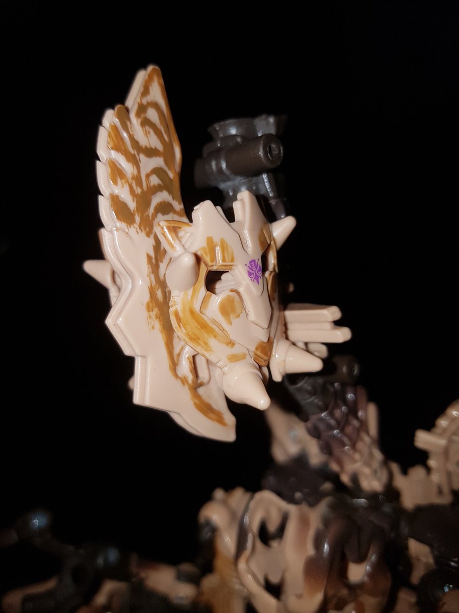 TheLocalBard's tweet photo. Predacon Fossilizer Paleotrex. I love this figure. I have three.
#Transformers #WarForCybertronKingdom #Predacons #Fossilizers #Paleotrex #ToyPhotography https://t.co/P4JLtKwk3X