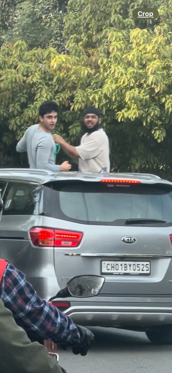 ThePlacardGuy's tweet image. Ameer baap ke bete hain, I’m sure koi strict action nahi liya jayega inke against