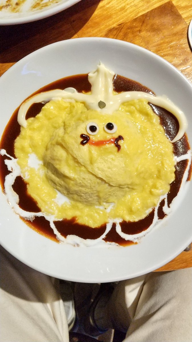 karen_camomile5's tweet photo. #RUIDA'S BAR
ずっと行きたくてでも乃木坂は遠いので行ったこと無かったのです😵秋葉原に移転したので行ってきました🙌スイーツだけを食べる予定がメニュー見たらみんな食べたくなって大量注文🧆どれも美味しかったです～✴️ただパルプンテのお酒は普通だったみたい😂また行きたいです😆楽しすぎた～✨ https://t.co/iTeYm8DeiO