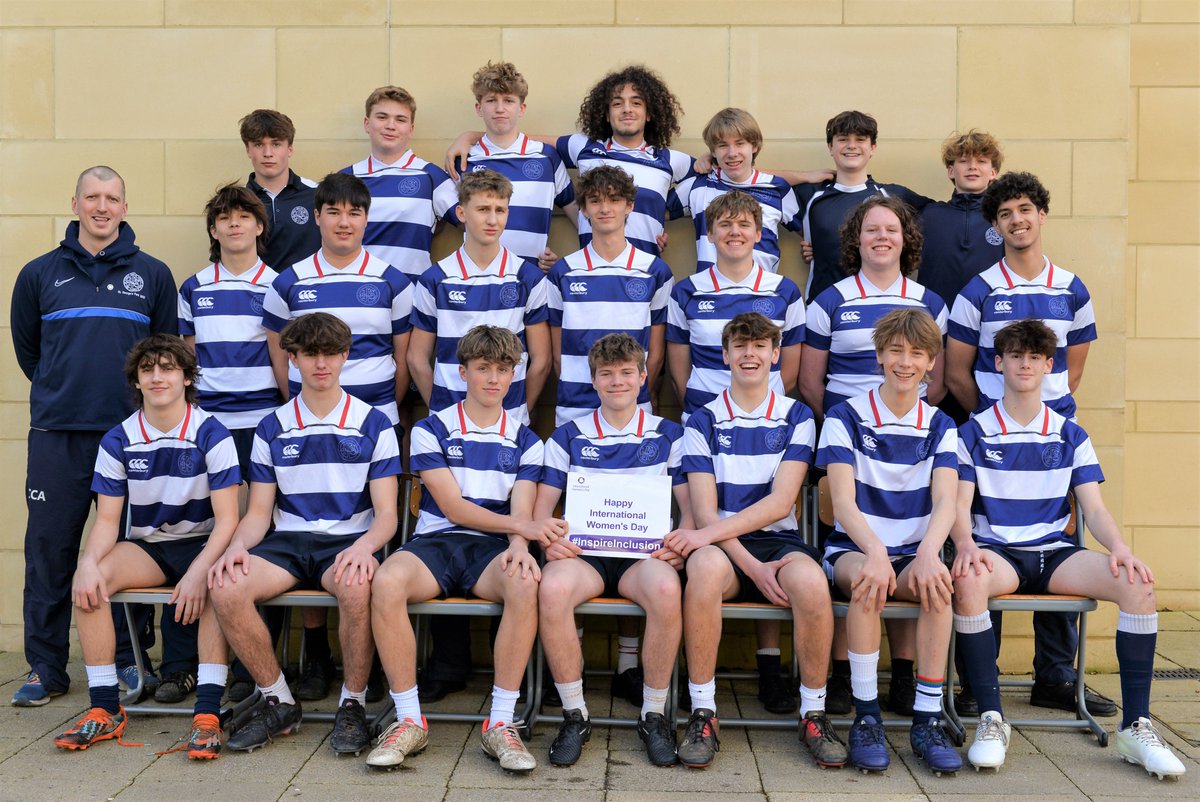 IPSLIB's tweet photo. Last week @EverydaySexism founder #LauraBates visited for #InternationalWomensDay. U15 XV @IbstockSenior and coach Mr Carr, Eng teacher, understand that sexism affects us all, and, when we celebrate one another, we all go further👊@IbstockSport #inspireinclusion @LiftingLimitsUK https://t.co/T6owhxz891