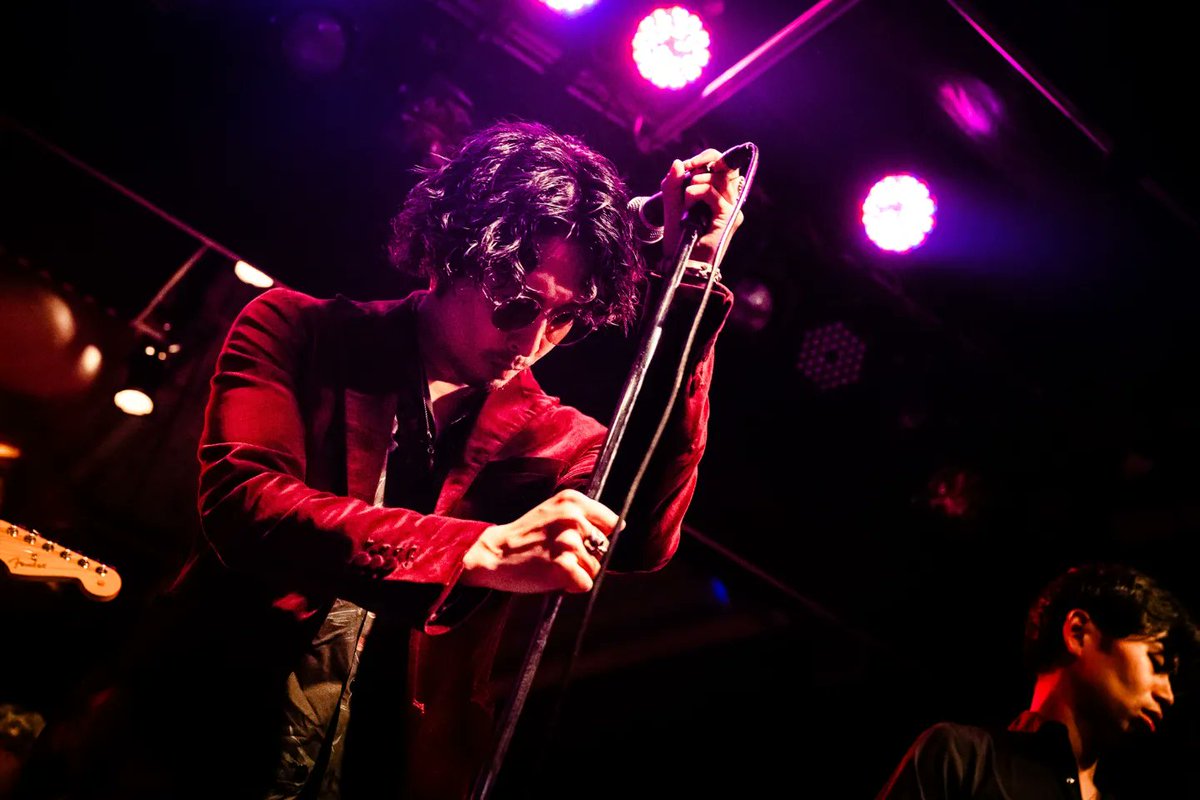 TLSB_band's tweet photo. [First Live]
Thanks,Bloom.
Thanks,Birdland.
Thanks,Rock bands.
Thanks to you over there for watching us!
photo by @msatophoto
See you again outside the theater!
#TheLateShowBandits
#TLSB
#レイバンズ https://t.co/Fyh7NJjkRz