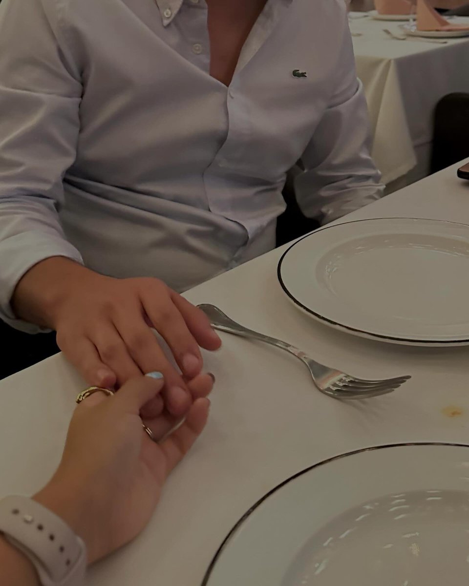 CassandraGisel's tweet photo. Que bonita es la vida contigo RM❤️

160324🫶🏻 https://t.co/xAMaXA07lt