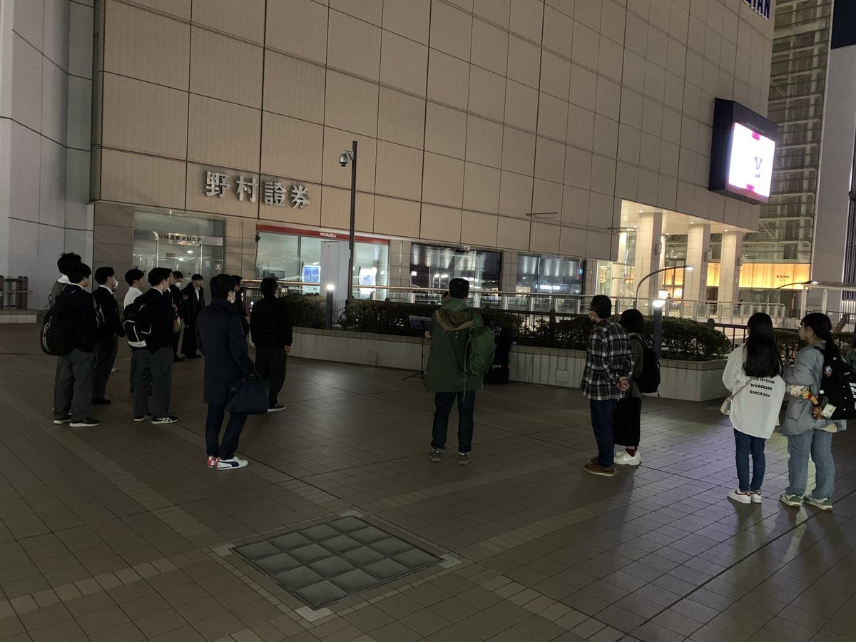 昨夜は立川駅にて路上ライブ、
立ち止まって聴いて下さった方
足を運んで下さった方
本当にありがとうございます🙇🏼‍♀️✨

自分にとっていつもと違う日だった気がします

ここからギアをあげるよ
やってくよ

きっかけをくれた
PORTSさんありがとうございます😭🔥🔥