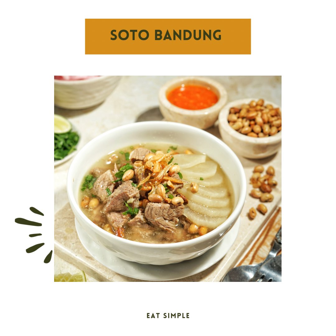 eatsimple_x's tweet photo. Resep Soto Bandung 🍲🍲
*untuk buka atau sahur sabi nih

Bahan-bahan: 

- 500 gram daging sapi (potong sesuai selera)
- 1 buah lobak, kupas dan potong-potong
- 2 batang sereh, memarkan
- 4 lembar daun jeruk
- 2 lembar daun salam
- 2 batang daun bawang
- 2 liter air
- Minyak untuk menumis
- Garam secukupnya
- Gula secukupnya
- Kaldu bubuk secukupnya

Bumbu Halus:

- 5 siung bawang putih
- 5 butir bawang merah
- 2 cm jahe
- 1 sendok teh ketumbar bubuk
- 1 sendok teh merica bubuk

Pelengkap:

- 100 gr kacang kedelai goreng
- Daun seledri, iris halus
- Bawang goreng
- Jeruk limau 
- Kerupuk
- Sambal cabe
- Nasi hangat

Cara Memasak:

1. Tumis bumbu halus dengan minyak sampai harum.

2. Masukkan potongan daging sapi, aduk hingga berubah warna.

3. Tuang air, tambahkan sereh, daun jeruk, daun bawang, daun salam, garam, gula, dan kaldu bubuk. Masak hingga daging empuk.

4. Setelah daging empuk, masukkan potongan lobak. Masak hingga lobak matang.

5. Koreksi rasa, tambahkan garam atau gula jika diperlukan.

6. Sajikan soto daging sapi dan lobak bersama pelengkap seperti kedelai goreng, daun seledri, bawang goreng, sambel, nasi hangat dan kerupuk.
Selamat mencoba!

Thanks �� #eatsimple