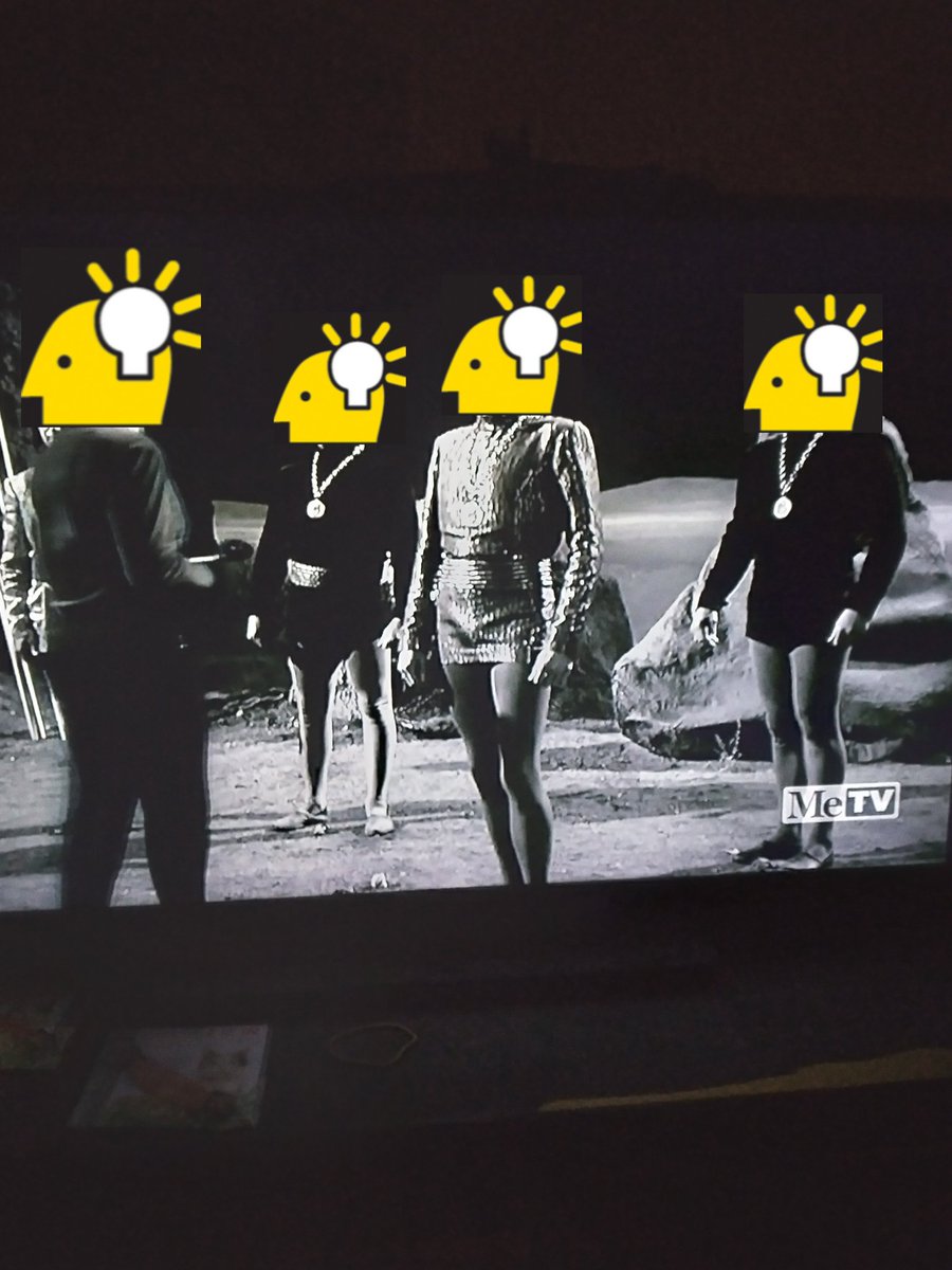 svenfan87's tweet photo. I must be with my own kind.
#Bulbhead
#MeTVLostInSpace https://t.co/aoaXG7uNhl