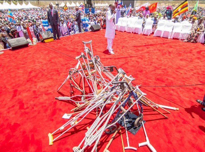 J_Kikwai's tweet photo. What A Wonder! #TsunamiOfHealings at the Technology Grounds in Nakuru City, THE ETERNAL BLOOD OF JESUS still flowing, and setting families free from unbelievable crippleness, blindness, lame legs, paralytic being set 🆓!!

“Blessed (praised, glorified) be the Lord, the God of Israel, Because He has visited us and brought redemption to His people,

Live on @K24Tv