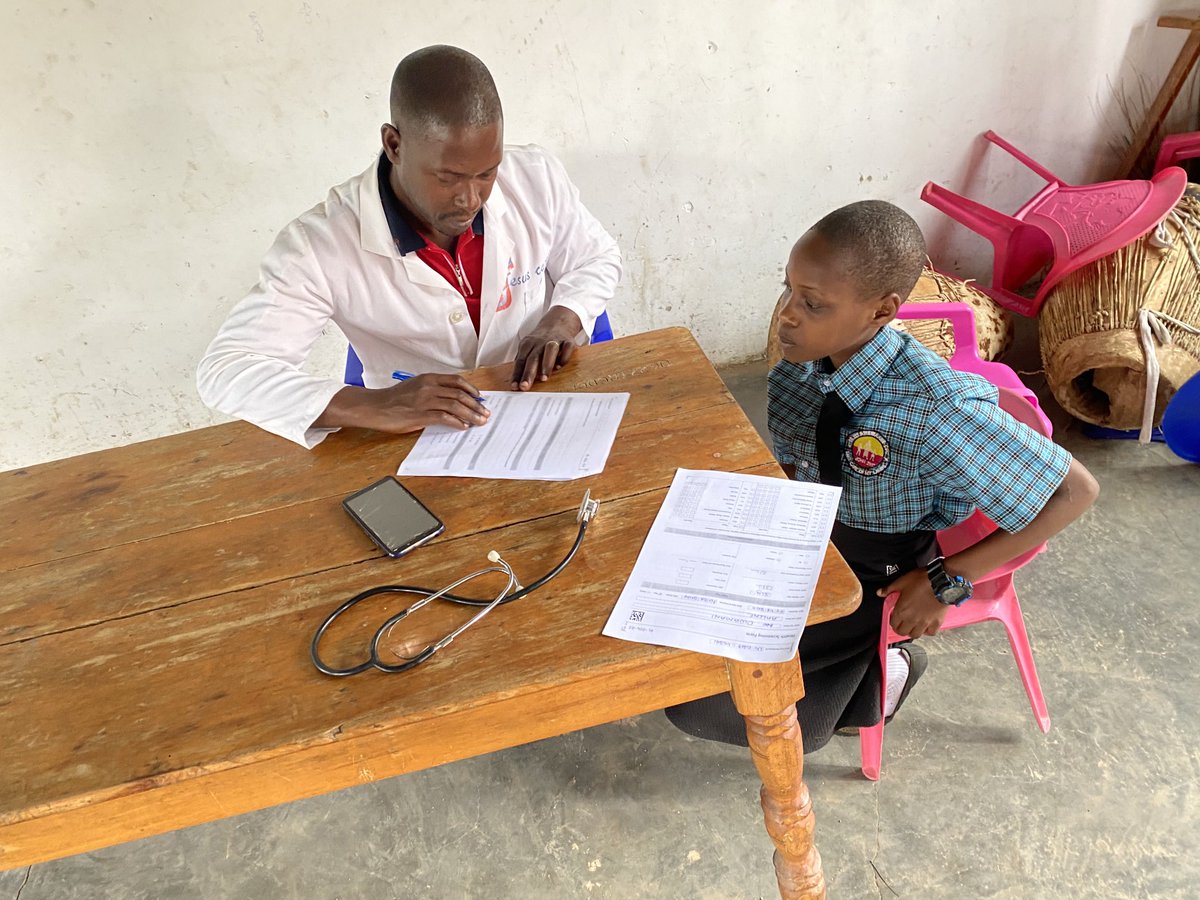 fredkt2022's tweet photo. Health workers screened children in Rweibare CDC Sheema for different diseases. We did growth monitoring and treating different diseases ⁦@SACHMbarara⁩ ⁦@EdwardElisha4⁩ https://t.co/8HFiHZERnj
