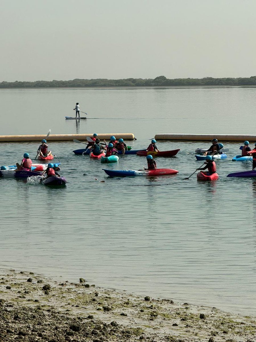 DC Lower School tweet media