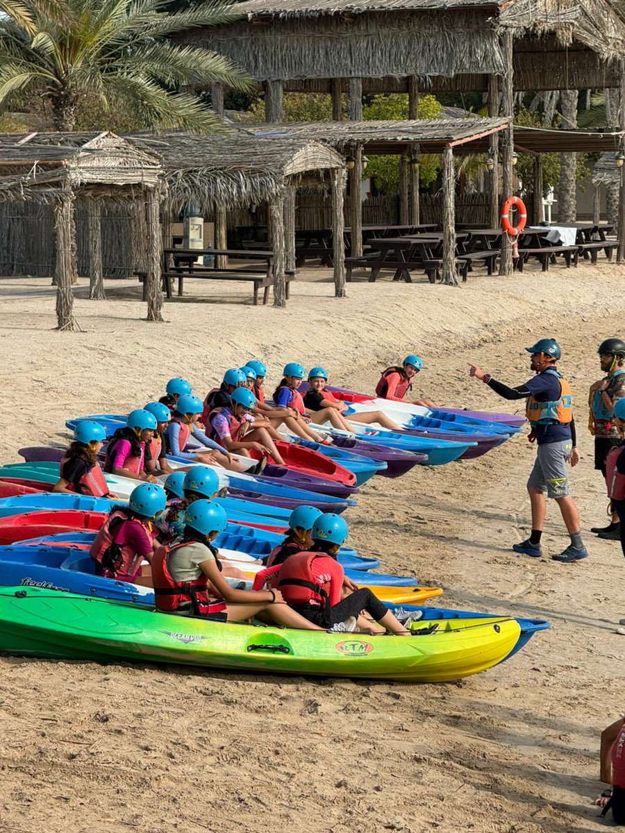 DC Lower School tweet media