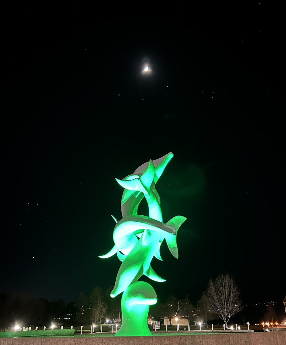 To all, Irish or not, Happy St. Patrick’s Day!🍀 from Kelowna, BC🇨🇦 Be sure your kilt is long enough to hide your lucky charms!