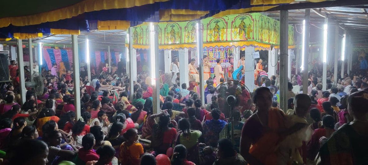 shikhormp's tweet photo. মাগুরা সদর উপজেলার আঠারোখাদা ইউনিয়নের সন্ন্যাসীতলা মহাশশ্মানে মহানামযজ্ঞানুষ্ঠানে... https://t.co/pKYbVofzuz
