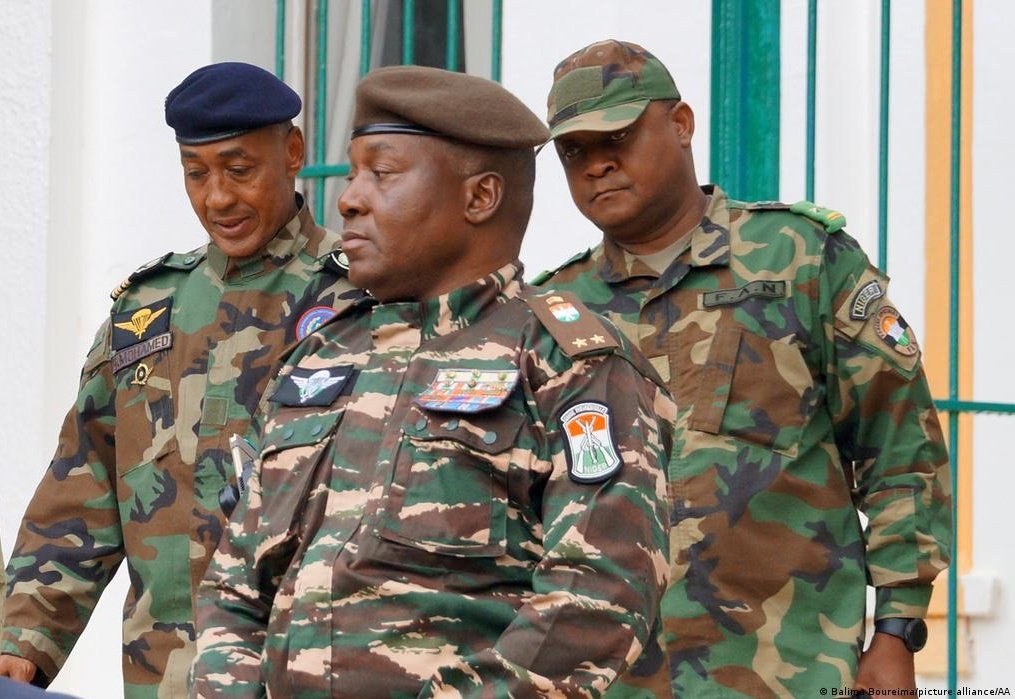 AfricanHub_'s tweet photo. Niger ends military cooperation with the USA with immediate effect. 

Niger has officially denounced Niger’s republic military cooperation with the United States of America 🇺🇸 with immediate effect. 

It means that the USA air bases in Niger 🇳🇪 have been closed down and all USA military personnel in Niger have been ordered to leave Niger immediately.

Your Comments on this...