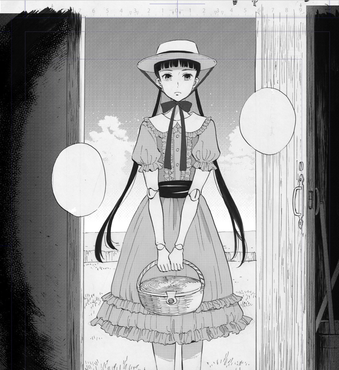 アナログでペン入れしてスキャンして2値化(白と黒の二色だけに)してからデジタルでトーン仕上げしてるんだけど、
2値化しないままトーン貼ると原稿用紙の枠線とか消しゴム跡とか残っていてアナログ原稿みたい
これはこれでいいなあ
(右は2値化したもの) 