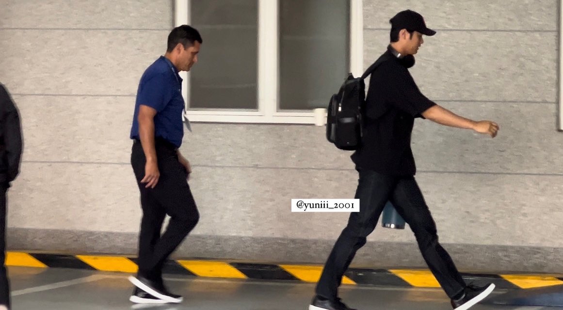 새벽에 나와서 움직이는 오타니를 보았어요.. 소녀는 오늘로서 꿈을 이룸…. 🩵
#大谷  #ohtani