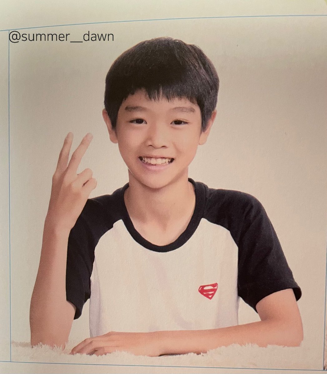 _SES_S2's tweet photo. 뭐가제일 무서워요?
늑대인간이요!
상어요!
귀신���!
　　　　　　　　　　우리를천천히피할수없는
　　　　　　　　　　죽음으로인도하는멈출수없는
　　　　　　　　　　시간의흐름입니다 https://t.co/DUiWwBoVLG