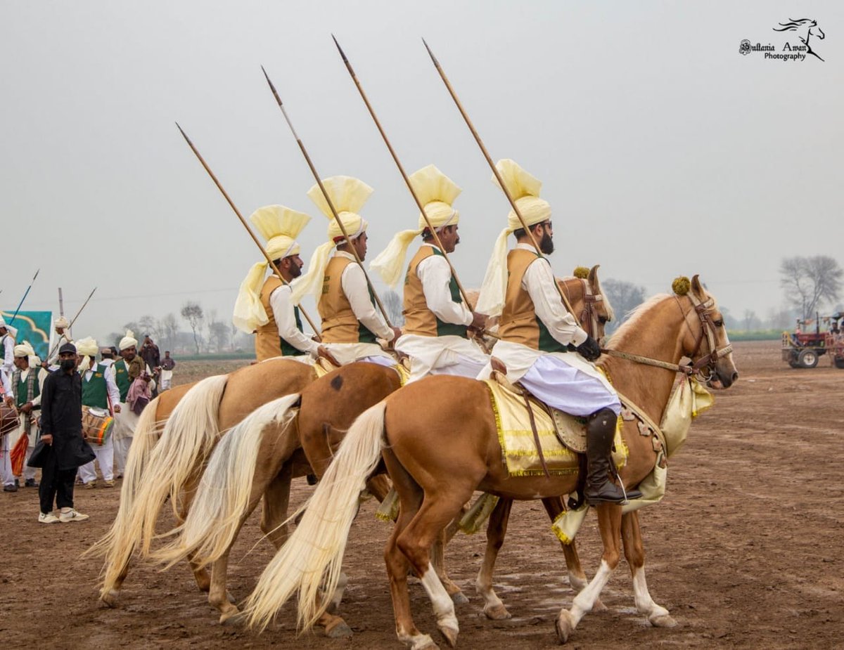 Sahibzada #SultanBahadarAziz <a href="/SultanBahadarAz/">Sultan Bahadar Aziz</a> section of four at annual #Sultan_Tentpegging_Tournament organized by <a href="/Awan_horse_club/">M. H. Sultania Awan Horse Club</a> of Shrine <a href="/H_SultanBahoo/">Sultan Bahoo</a> #Pakistan.