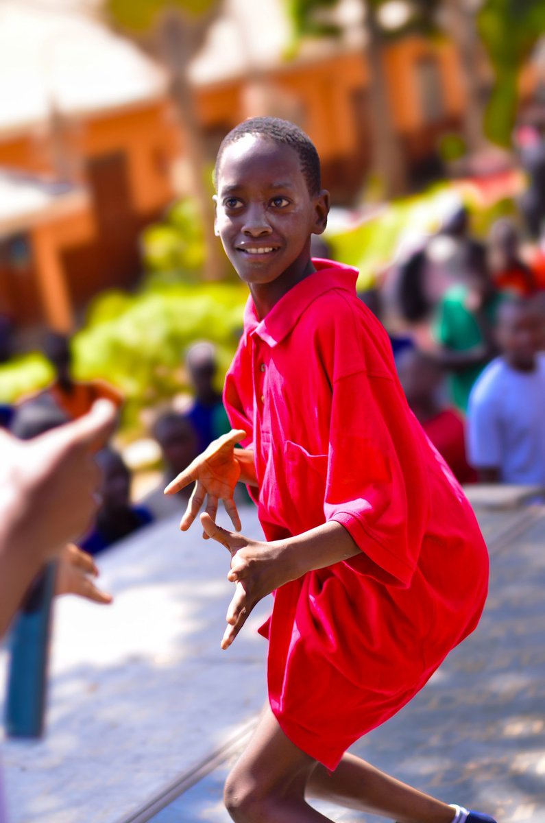 gad_rogers's tweet photo. Teng teng also came through at Janan schools kabalagala campus 😂😂😂

#NTVTNation #NTVHiSkoolKiromo https://t.co/LYqilzG94z