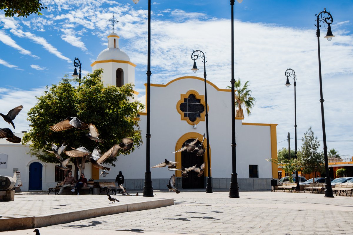 Nuestras ciudades tienen su propia melodía, ven y descúbrelas esta #SemanaSanta ¡Al Son de Sonora! Descarga nuestra guía turística visitsonora.mx #VisitSonora #Sonora #AlSonDeSonora #SemanaSanta #SonoraMéxico #Desierto #Hermosillo #Villadeseris