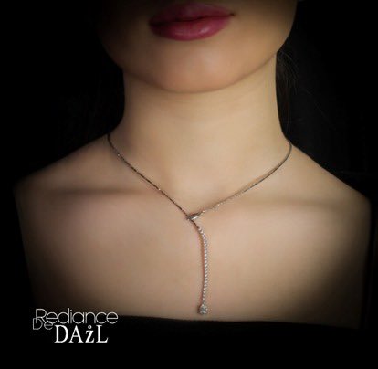 DAZL_jd's tweet photo. احلمي بالأجمل وافتخري بتميزك مع قلادة الماس ريدينس من مجوهرات دازل 
Dream of the most beautiful and be proud of your uniqueness with the Redens Diamond Necklace from DAZL Jewellery

#السعودية #الرياض #دازل #الدبيان #الماس #ذهب #مجوهرات #خاتم #ريدينس_من_دازل #ريدينس
#saudiarabia #Riyadh #DAZL #ALDEBYAN #diamonds #gold #jewelry #necklace #Rediance_De_DAZL #Rediance

الموقع الإلكتروني https://t.co/017JjqmcK1
