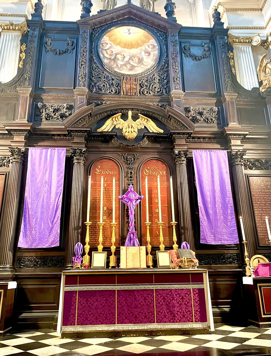 As we begin #Passiontide, we commemorate the increasing revelation of Christ’s divinity and His movement towards Jerusalem. Let us draw near with faith on His journey to the cross. #Lent #AngloCatholic #veil