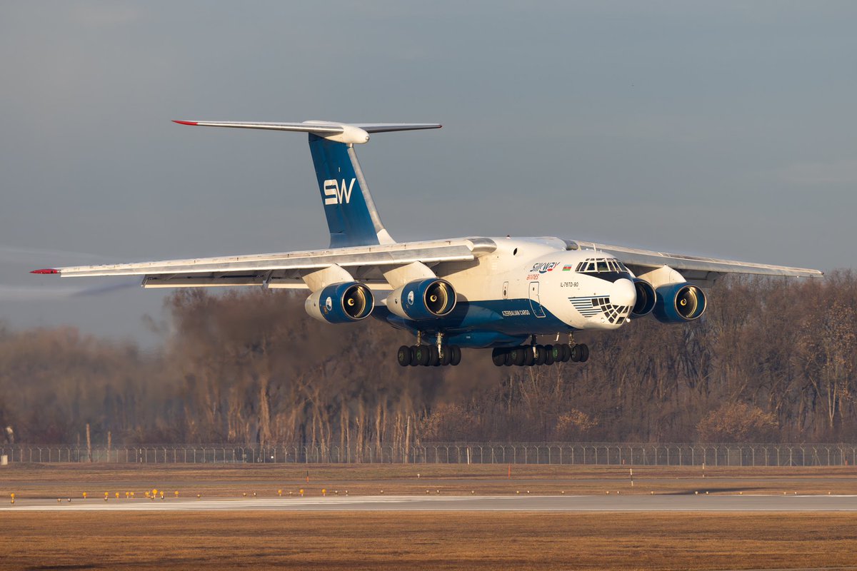 FlyingLord tweet media