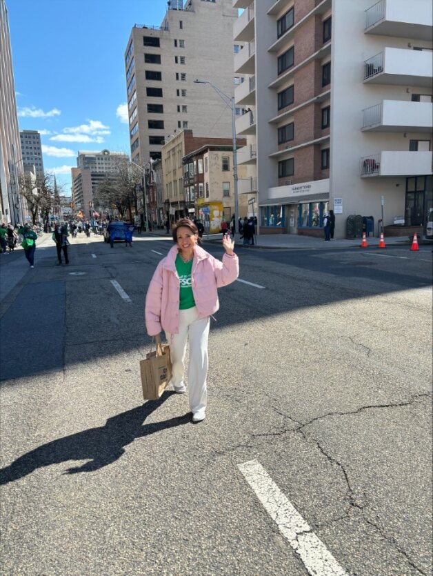 Yesterday we got lucky with the🌞weather for the @thecityofhbg St. Patrick's Day Parade! I had a great time hanging out with @RepPattyKim and @DauphinCounty Commissioners @ghartwick3 @justindouglas and @PriesMike! ☘️Happy St. Patrick's Day!☘️