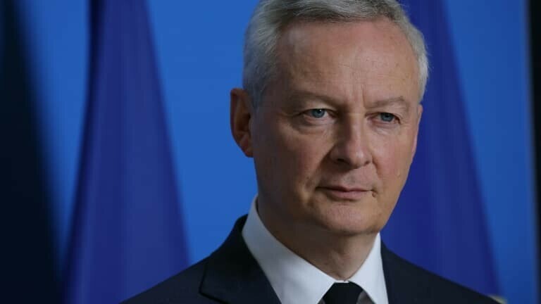 Bruno Le Maire veut mettre fin à 'la gratuité de tout, pour tous' l.bfmtv.com/MveQ