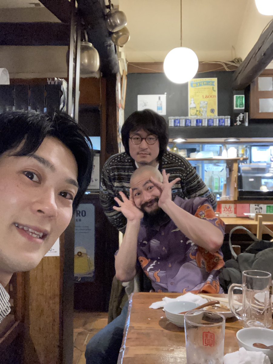 shinshinshimn's tweet photo. 今日は久しぶりの中谷会！

Mr.B…いやもりおが暴走しまくってましたが、楽しすぎて久しぶりにハシゴ酒！

谷口も相変わらず話しやすいのにミステリアスという魅力しかない男でした！

#同期
#中谷会
#たぶん8回目くらい https://t.co/SdvBpa7zh3