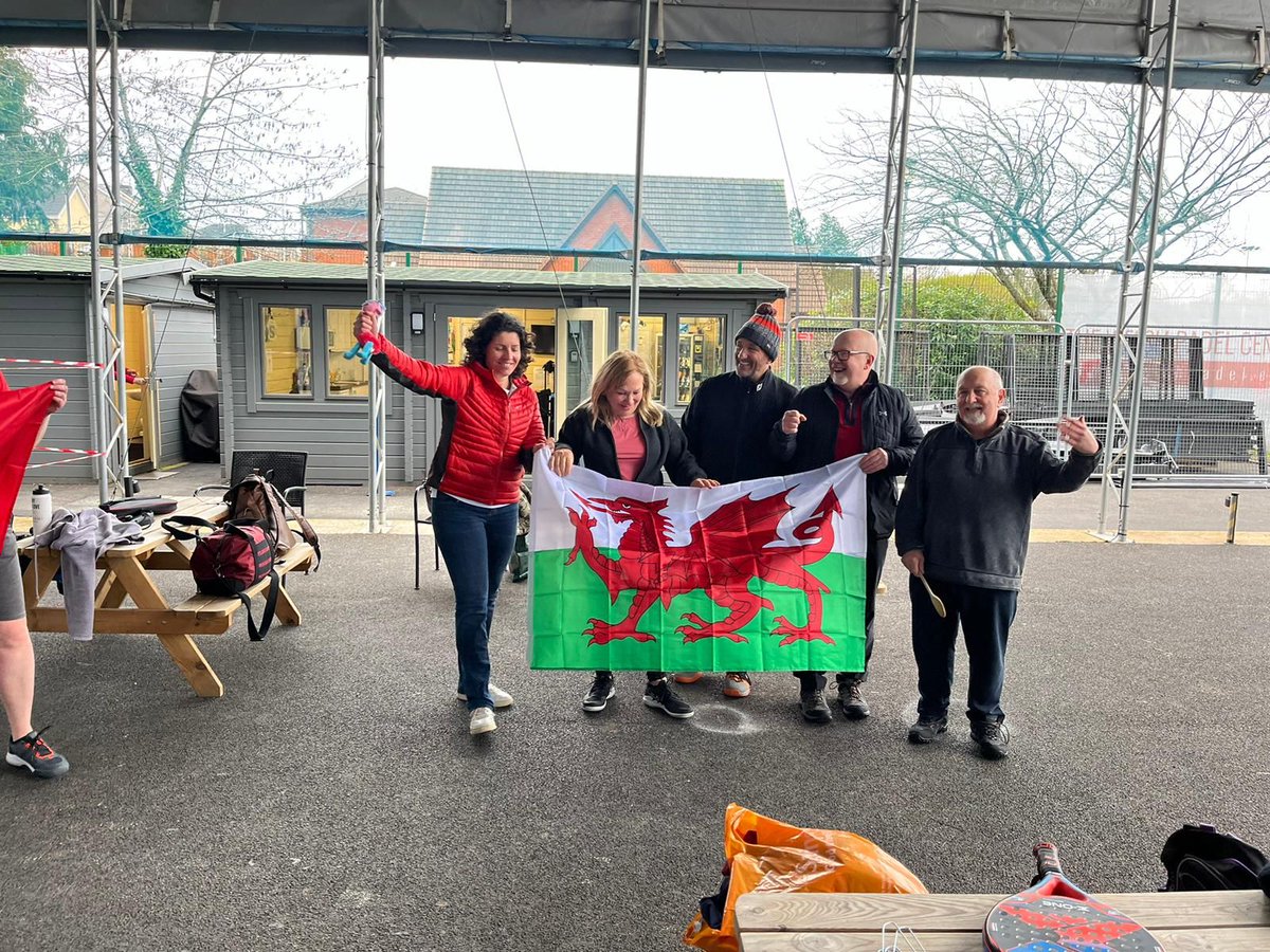 welshpadel's tweet image. The community at our Padel courts is just the best.
We can make a good time out of any occasion! ❤️

We had a mini pre rugby tournament before the Wales vs Italy match, arranged by Jane Carpanini one of our club ambassadors. 
#welshpadel #padel #padeltennis #rugby #walesrugby