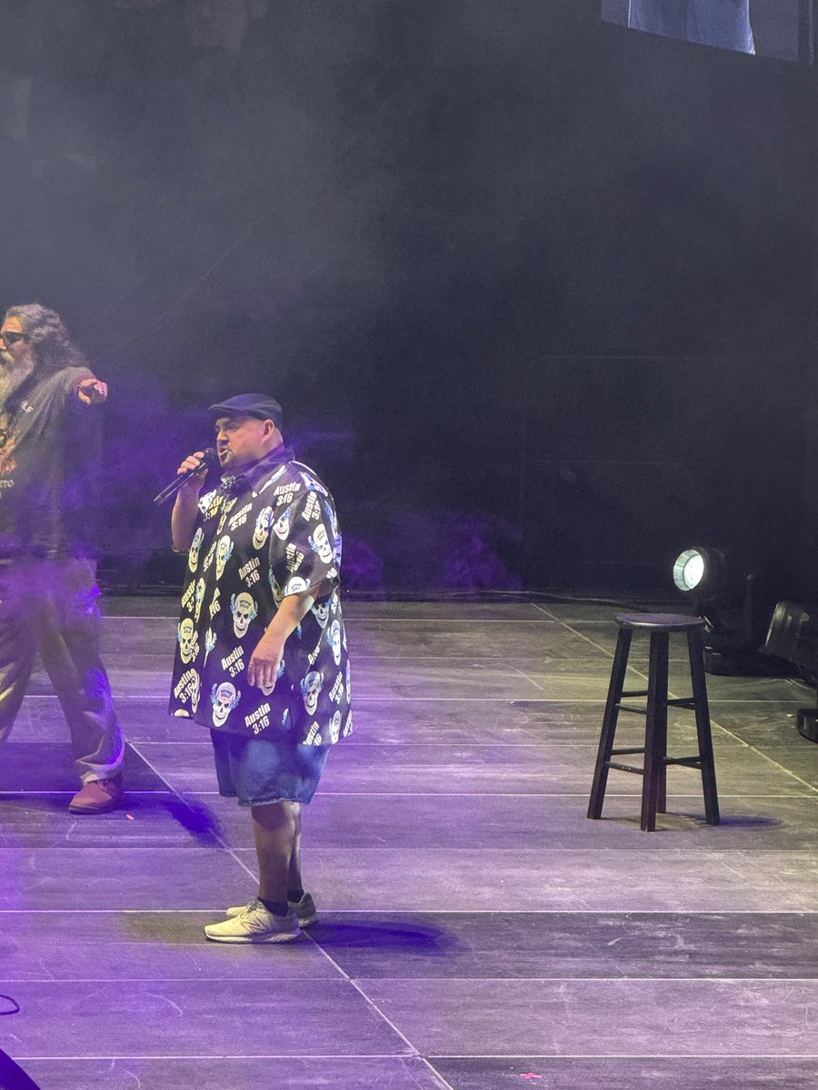 LibardoPresTA's tweet photo. Best show ever! Hope to see you perform someday at Puerto Rico 🇵🇷 #Fluffy https://t.co/z7NcCUfzL0