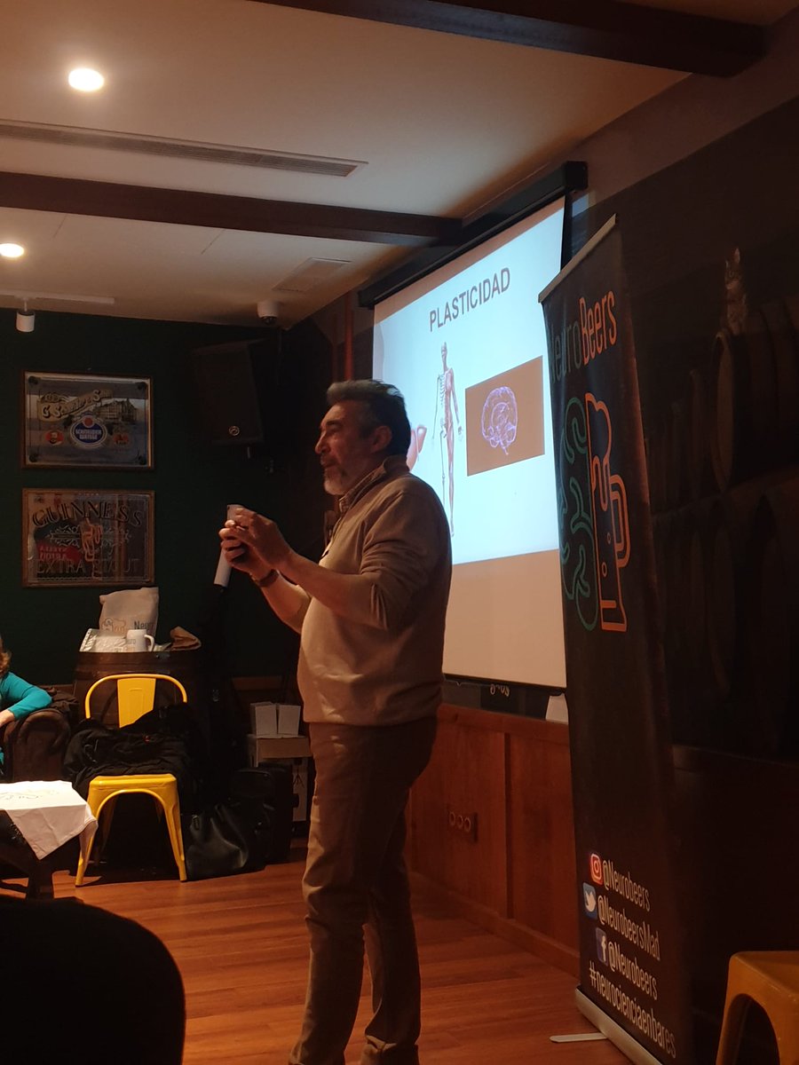 NeurobeersMad's tweet photo. 🤗 ¡Un agradecimiento especial a nuestro brillante ponente, José Luis Trejo, por compartir tu pasión por la neurociencia con nosotros! 🧠 @JLTrejo2

Su charla sobre los efectos del ejercicio en el cerebro fue realmente cautivadora e inspiradora. 🧗🏼‍♀️🤼‍♂️⛹🏼‍♀️🤽🏼‍♂️😊

#CerebroYEjercicio https://t.co/k82WzQFbiR