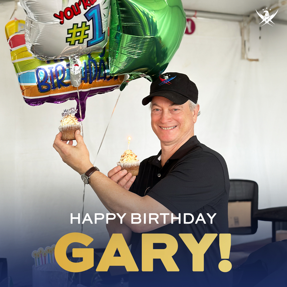 Today's the big day; it's GARY'S BIRTHDAY! From all of us Grateful Americans, Happy Birthday, @GarySinise! We love you!