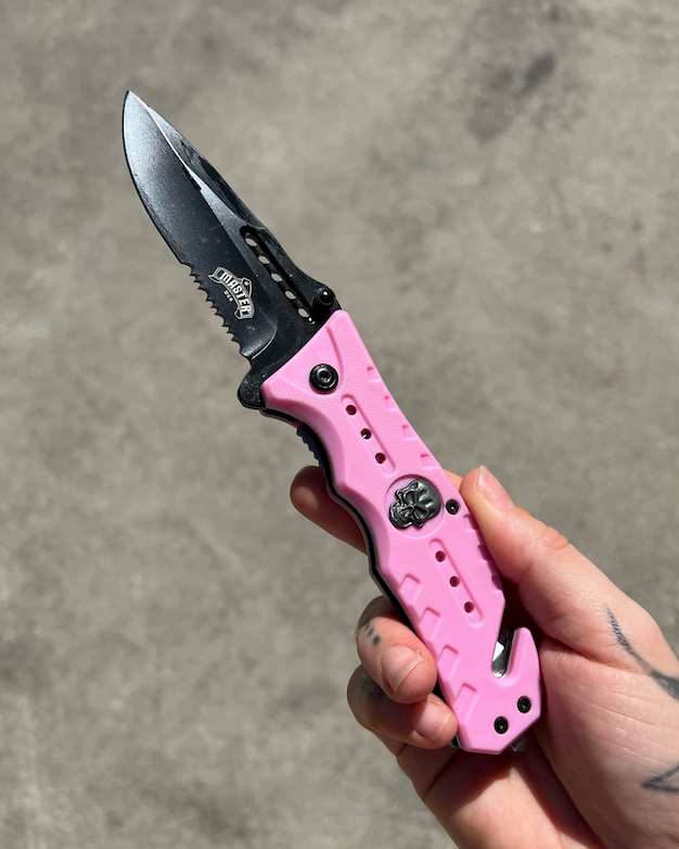 Upgrade your collection with our high-quality tools &amp; accessories. Fast and discreet delivery guaranteed. 🗡️💨