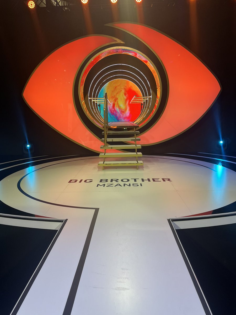 Lawrence_Maleka's tweet photo. Who is coming out the tunnel tonight? #BBMzansi https://t.co/ZbaBVulKxX