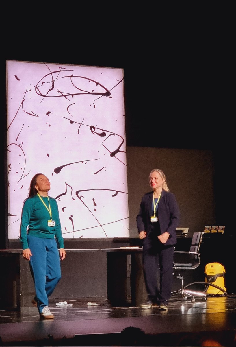 FVeiguela's tweet photo. Un gustazo ver por segunda vez estas #Contracciones y, sobre todo, a dos BESTIAS de la interpretación como @candela_penya y @castropilar.
Info @elcomerciodigit
Y tranquila Candela, #ElCasoAsunta será un fijo en nuestras series del año. Pintaza.
@Teatrogijon https://t.co/xcnr6kVO58