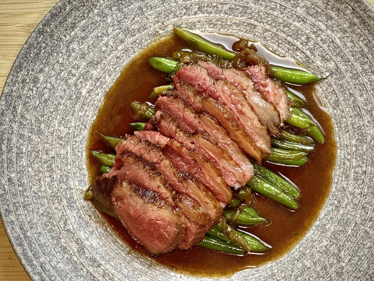 Picanha Wagyu / Green Beans / French Onions Soup

Wow, This worked out BEAUTIFULLY! 

#wagyu #picanha #chef #greenbeans #frenchonionsoup #passion #love #cooking #professional #streamer #twitch #eatmyfoood