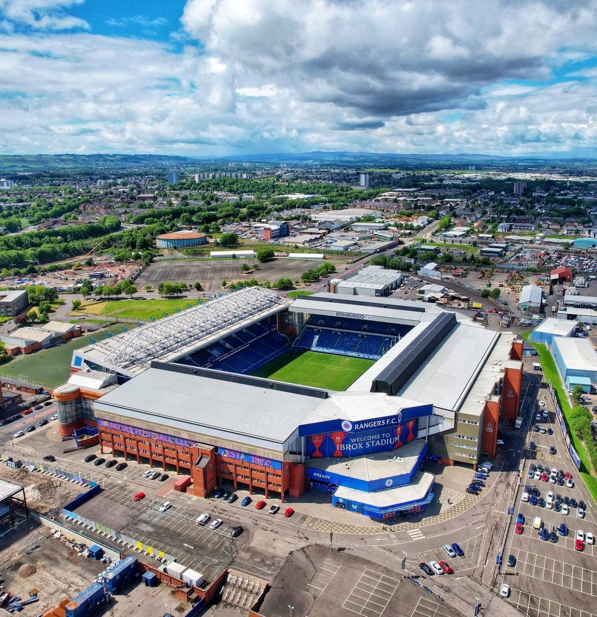 Ibrox stadium has officially been voted the best stadium in the UK. 🏴󠁧󠁢󠁳󠁣󠁴󠁿🏟️
