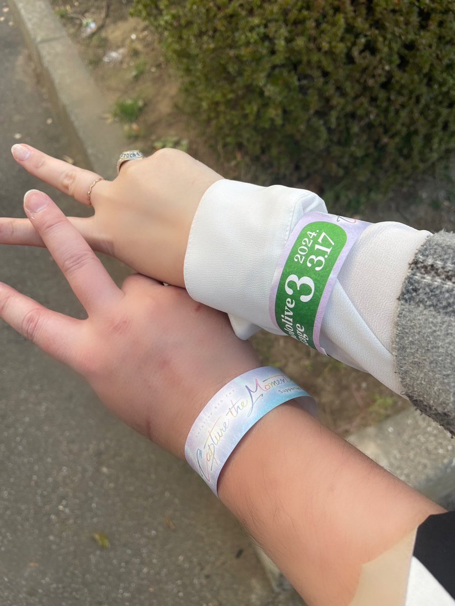 tkryomiko0301's tweet photo. #Hololiveexpo2024_DAY2 
#hololivefesEXPO24
#みこちみてくれ
きたきたー！
ワクワクすぎる！席悪くないぞ！ https://t.co/Aa2y2XBZGX