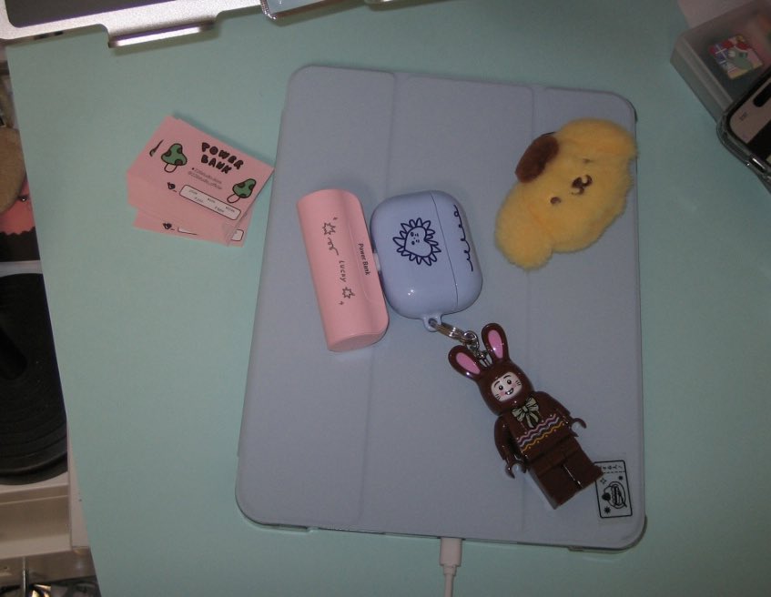 zangsemo's tweet image. #RT 추첨 한 분께 보조배터리 보내드려요
선착순 특전 있습니다 !

zangsemo 보조배터리 2차 예약판매 오픈
( 3월 17일 18:00 ~ 21일 21:00 까지 )

🛒입금폼 witchform.com/payform/?uuid=…