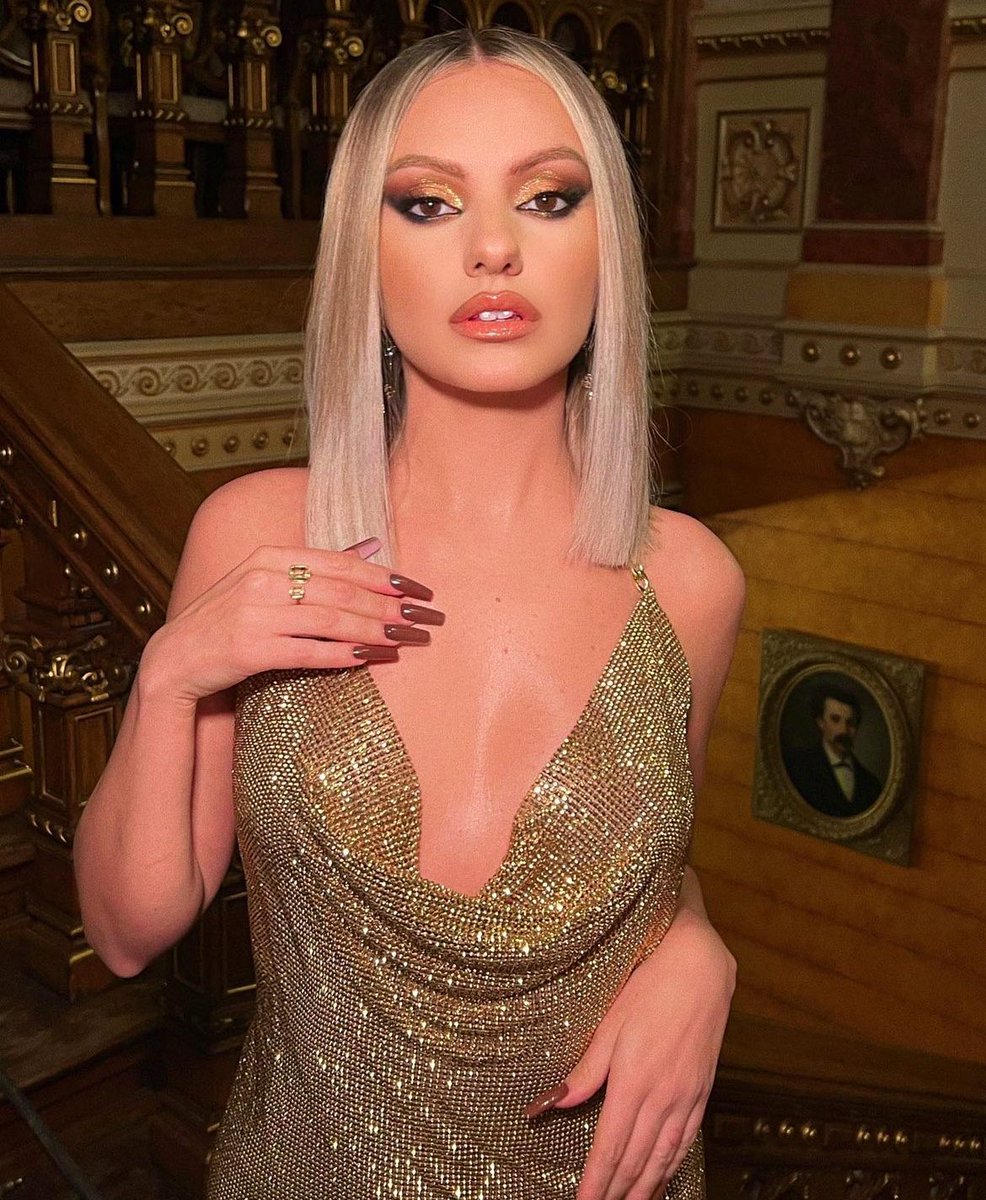 Alexandra Stan RO 🌈 tweet media
