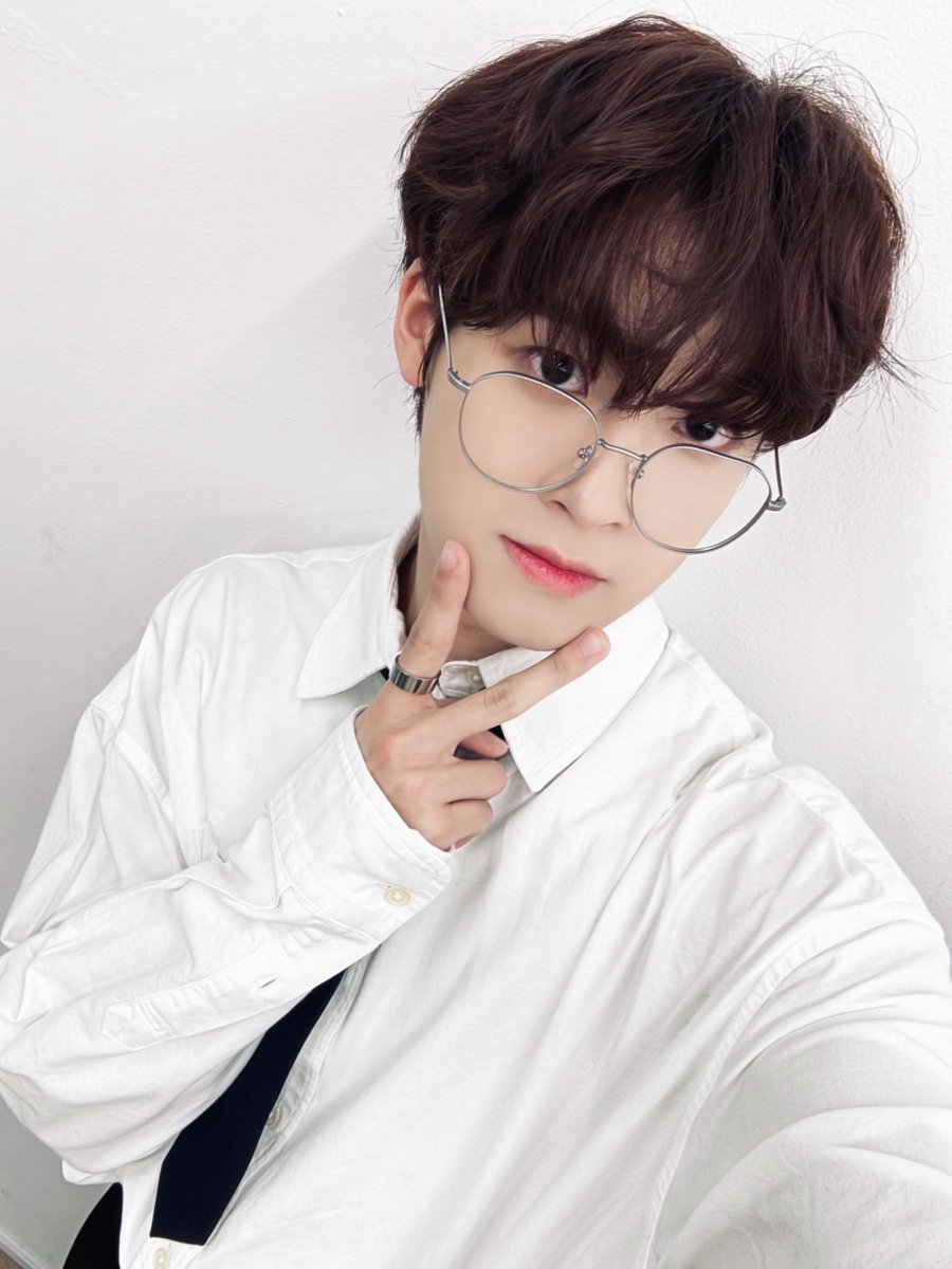 xikers_official's tweet photo. [#준민] 뭔가 로디가 좋아할 것 같아요🩵🩵
#xikers #싸이커스 https://t.co/UiwiuiaObC